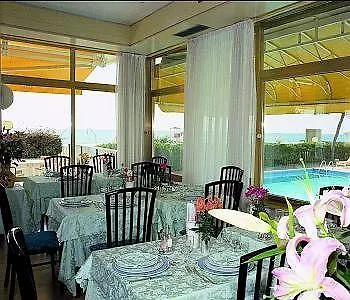 Hotel Niagara Τζεσόλο Λίντο